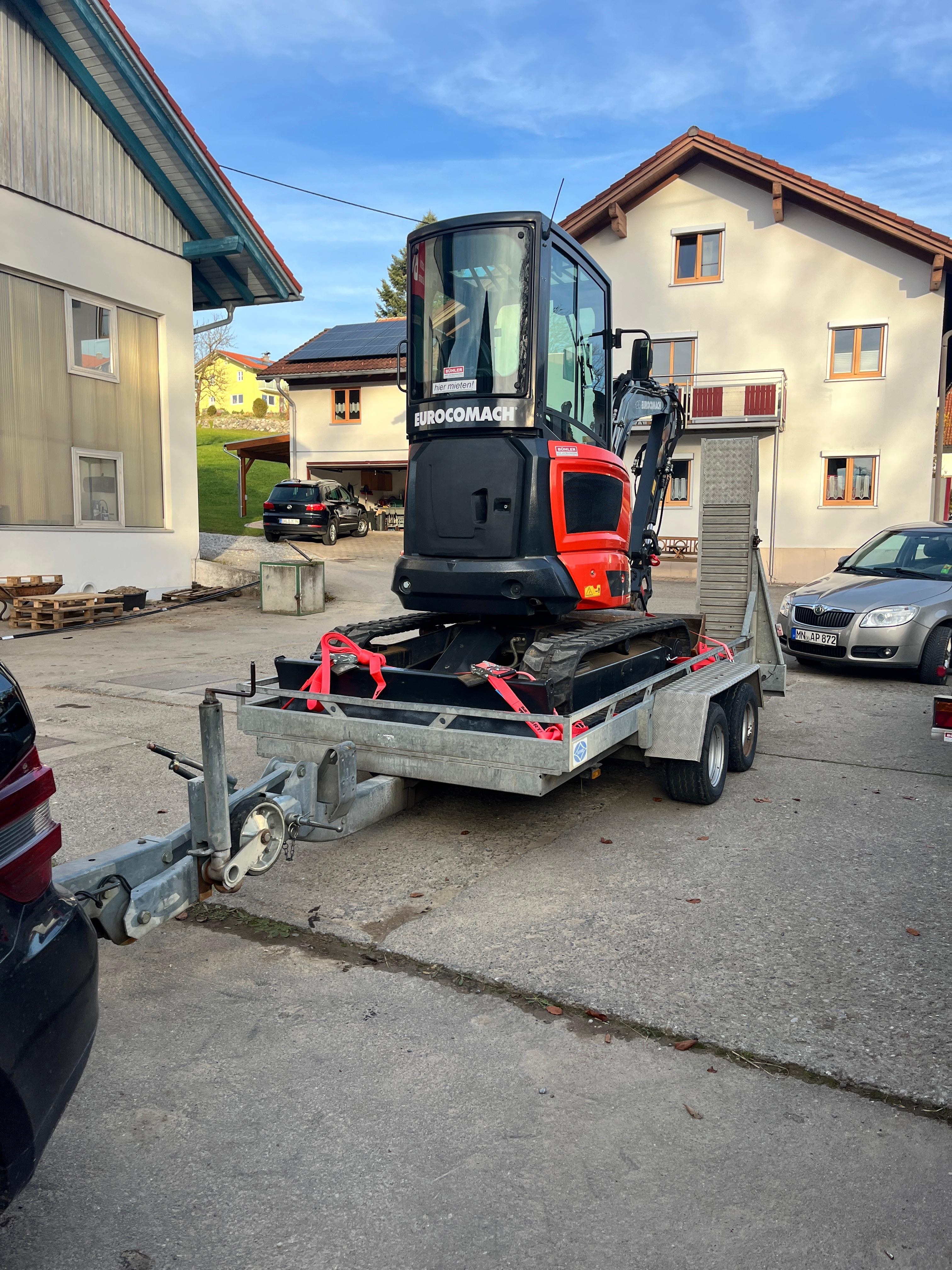 Tiefbau Erdarbeiten Kabelgraben, Schongau